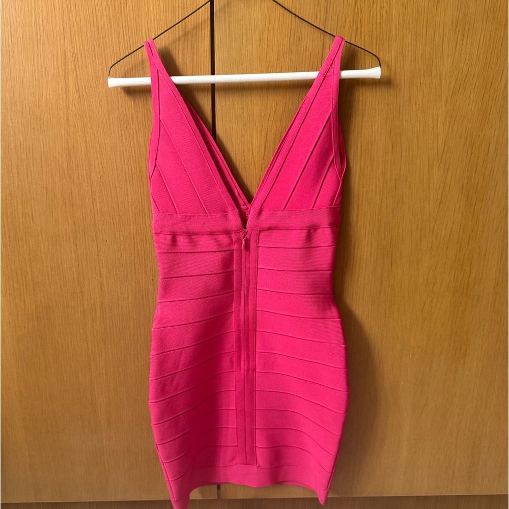 Herve inspired bright pink bandage dress. So pretty on! Fits like a glove!